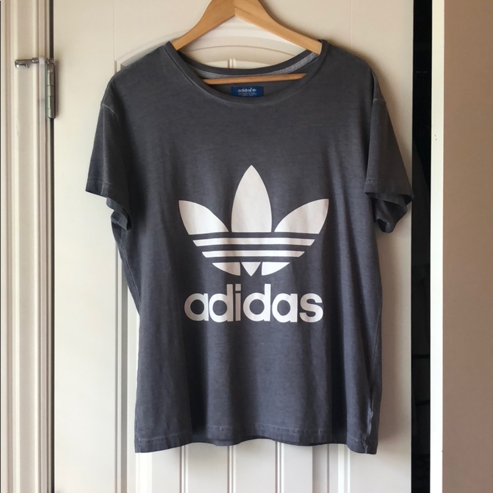 Adidas top
